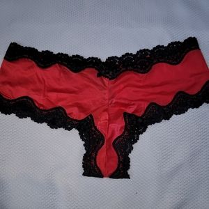 NWT Victoria's Secret Cheeky